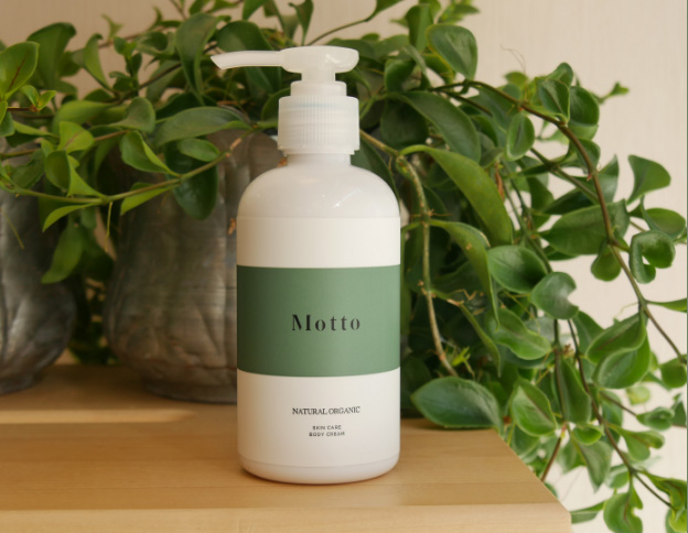 Motto　／　草蒸家